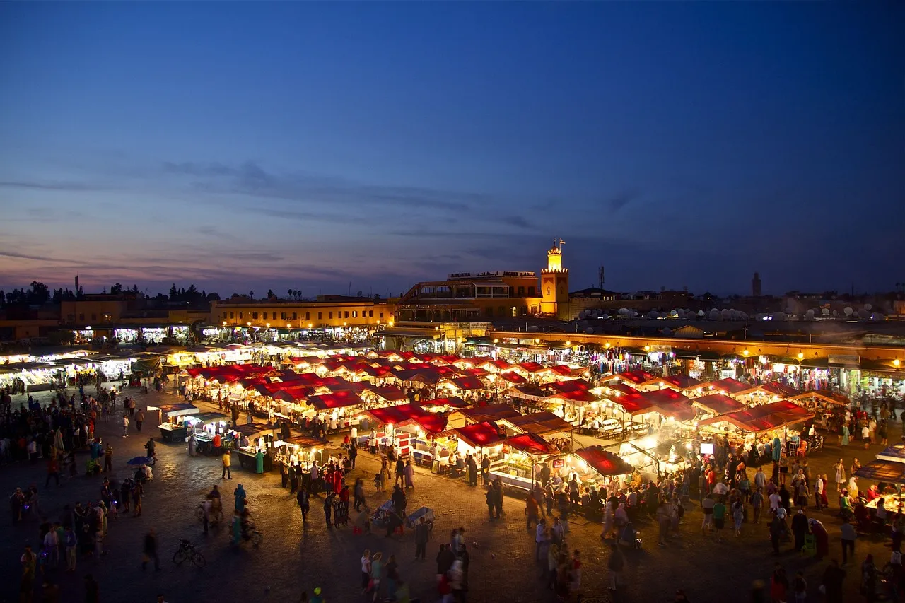 4 Day Tour from Marrakech to Fes camel trek in Merzouga Desert