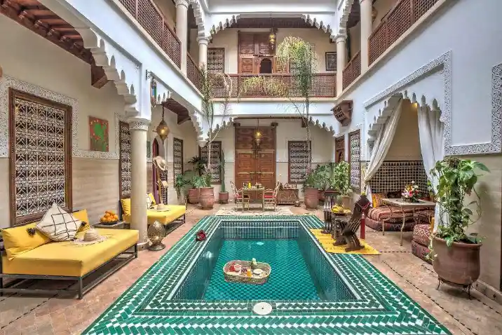 5 Days Tour from Ouarzazate to Marrakech with Dades Valley, Todra Gorge, Merzouga Desert and Ait Ben Haddou